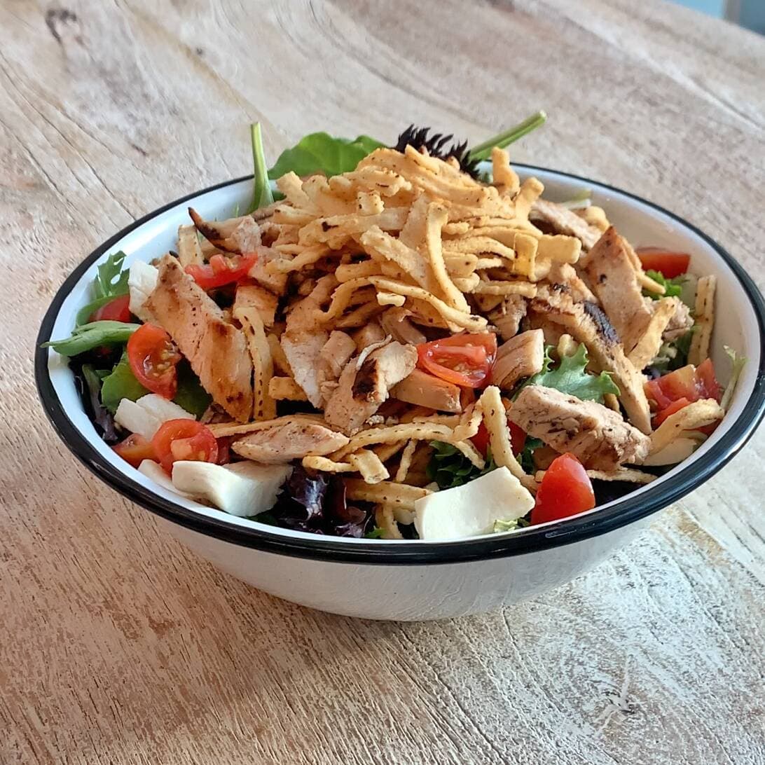 Ensalada Cilantro con Pollo