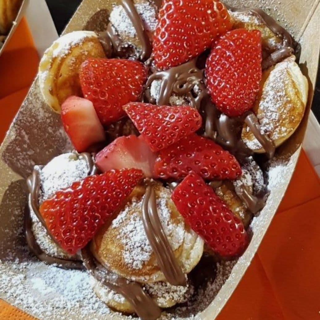Crepa Nutella,fresa,plátano y kiwi