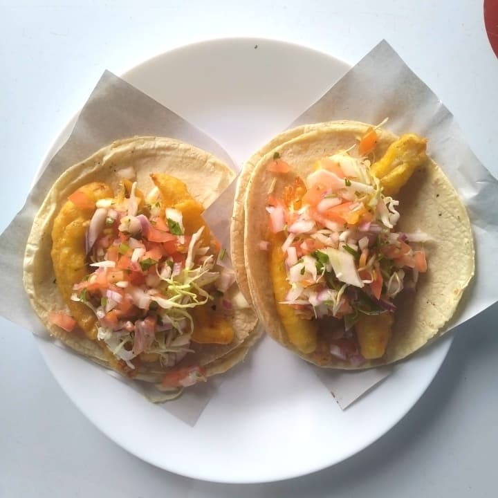 2 Tacos de Pescado