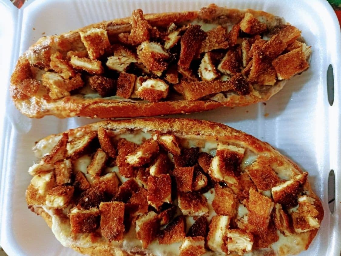 Molletes con Pechuga Empanizada