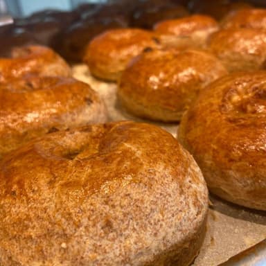 Combo 2 Bisquets con Mantequilla + 2 Cafés