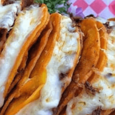 5 BARBIQUESO DORADOS