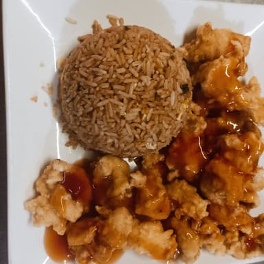 Pollo Tipakay + Sopa o Wantan