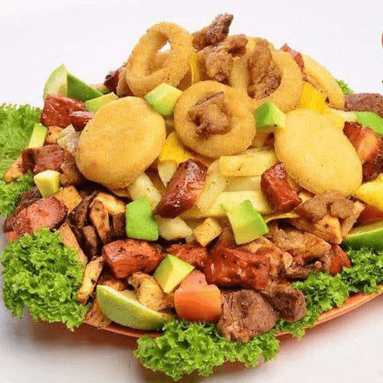 SUPER PICADA  FAMILIAR (6 Personas) + Bebidas