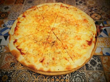 Pizza 3 Quesos