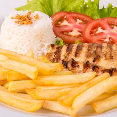 Filete de Pechuga de Pollo+papas Fritas+ensalada