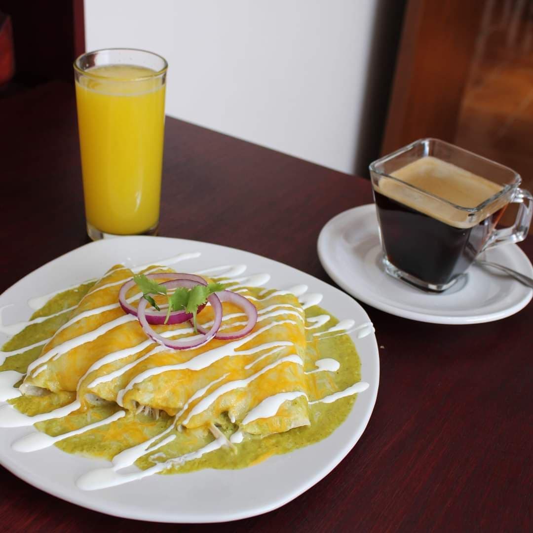 Enchiladas Suizas