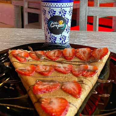 Crepa y Bebida Caliente