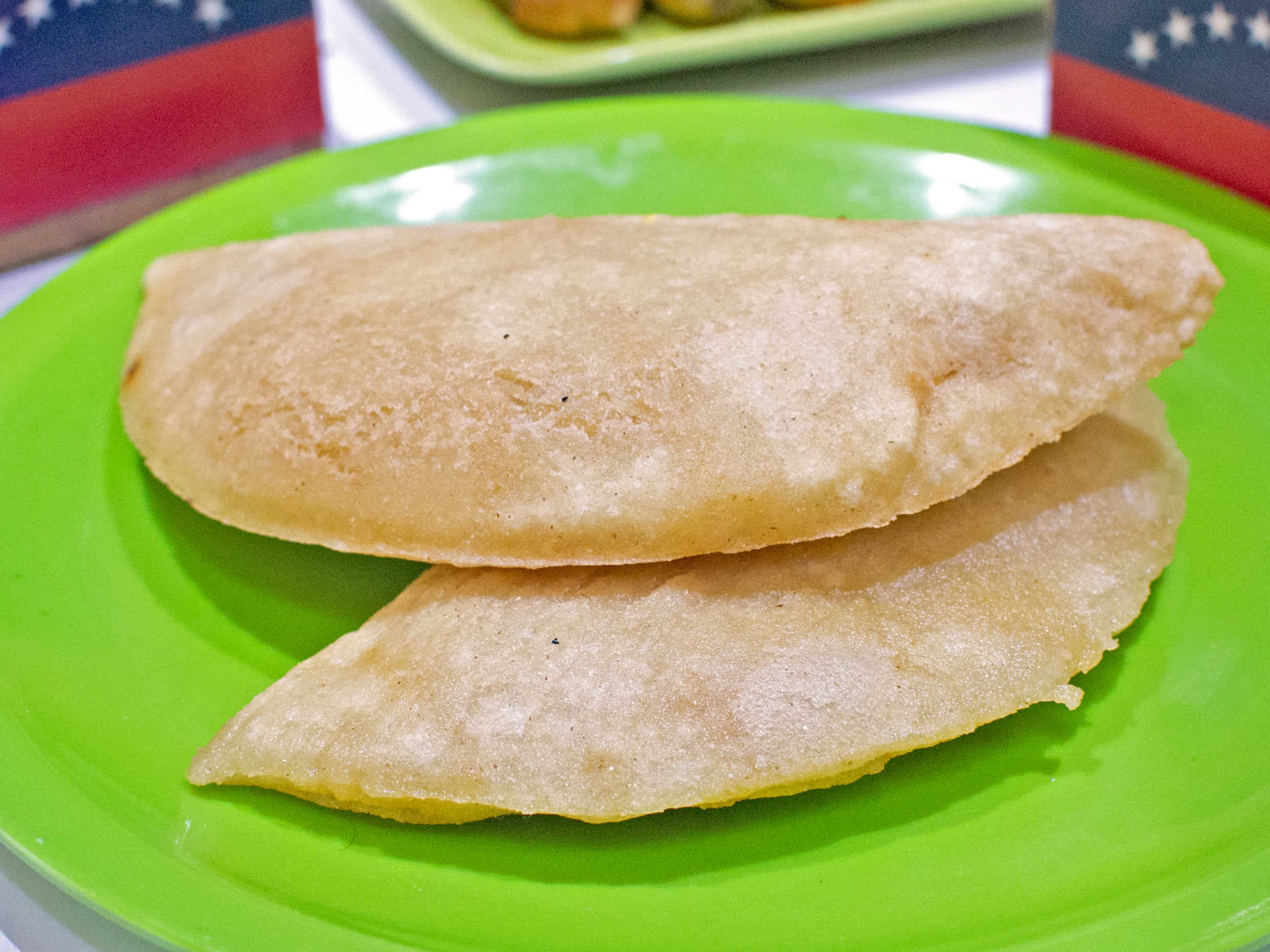 Empanada Pollo Mechado