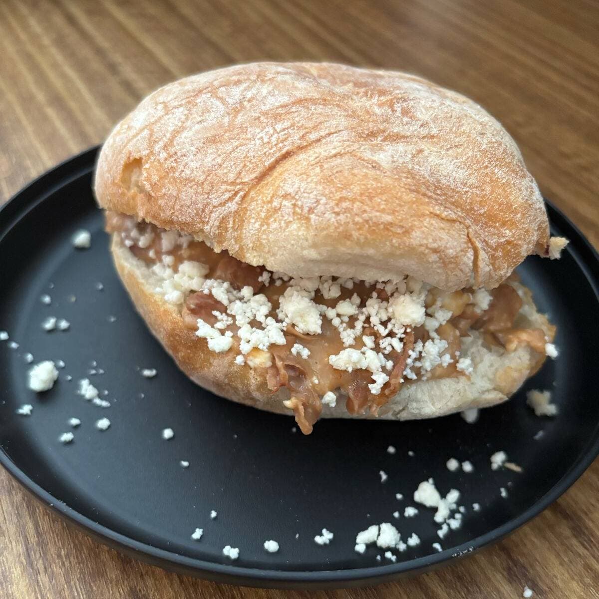 Torta de Frijoles con Queso