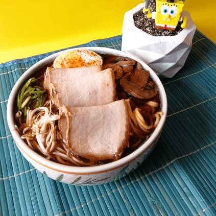 Ramen de Cerdo