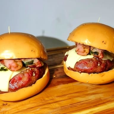 Hamburguesa Kuoma 2x1