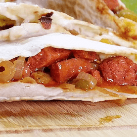 Quesadilla de Salchicha