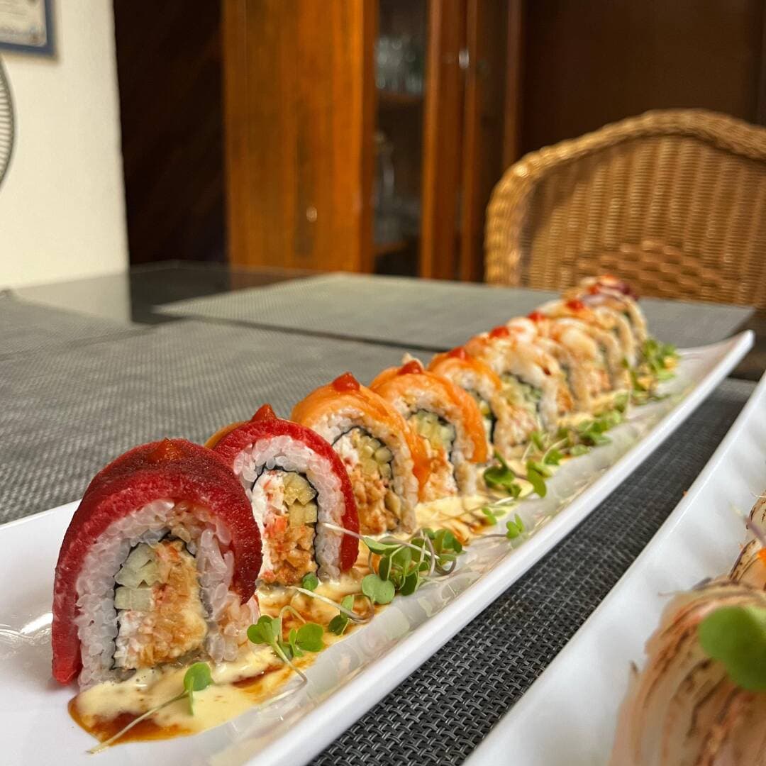 Mariscada Roll