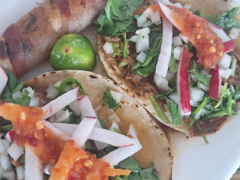 Los benditos tacos