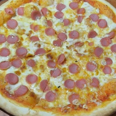 Pizza Grande de Salchicha