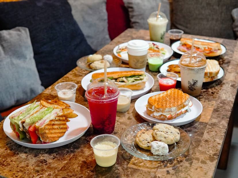 Capé Café