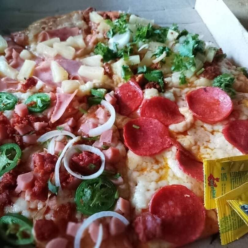 Pizza La que Vuela Mediana