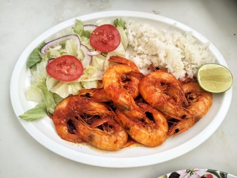 Cócteles y Mariscos Mandinga