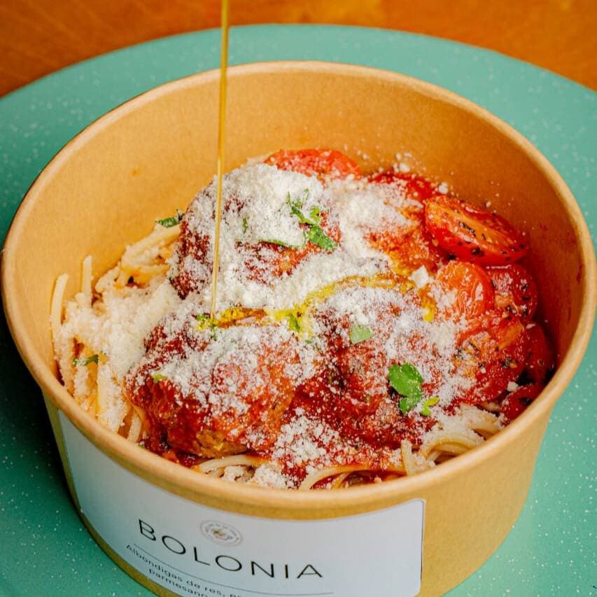 BOLONIA