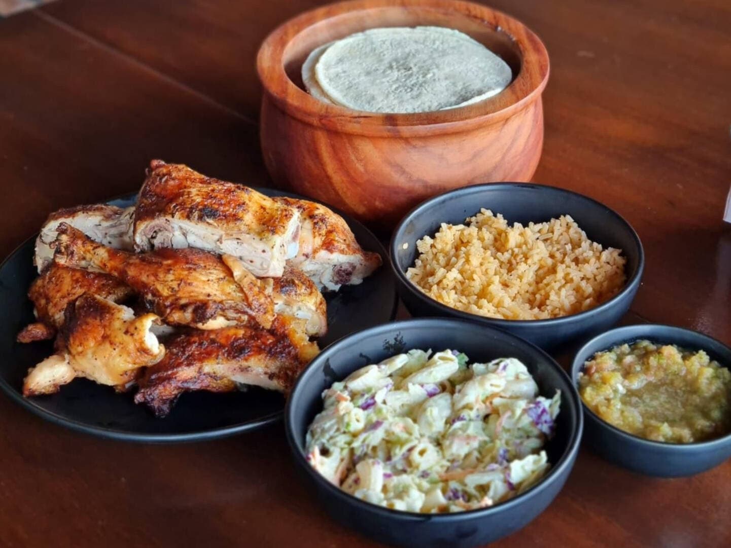 Pollos al Carbón LA CARRETA