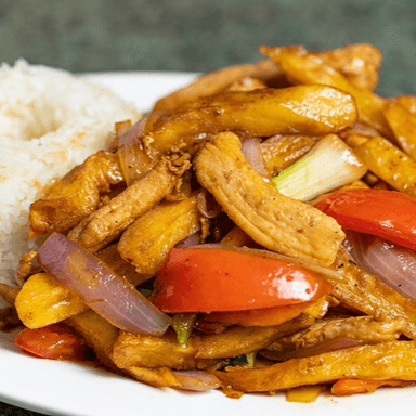 Lomo Saltado de Pollo