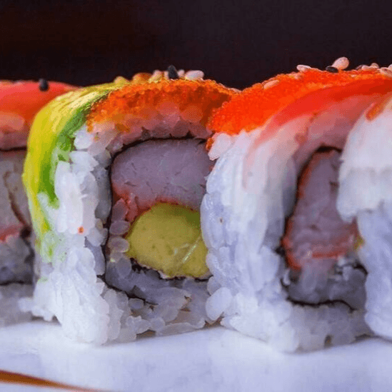 Arcoiris Roll (10 Piezas)