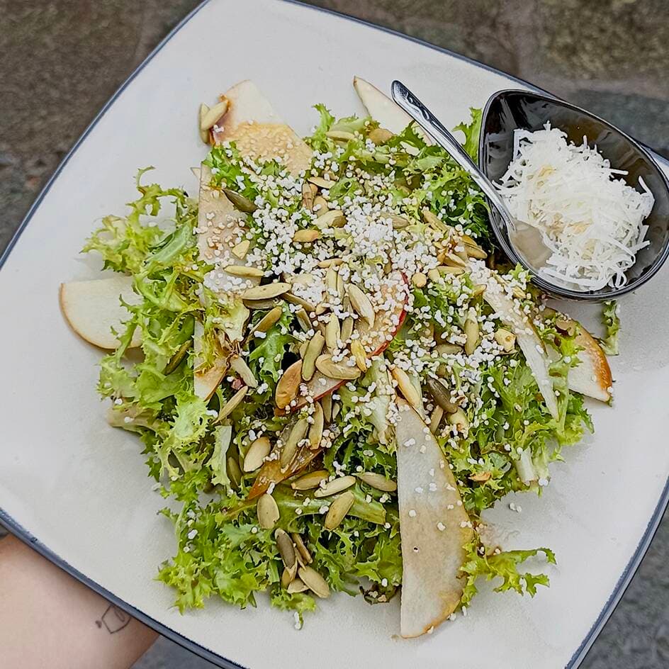Ensalada pera y manzana