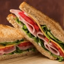 Sándwich clásico