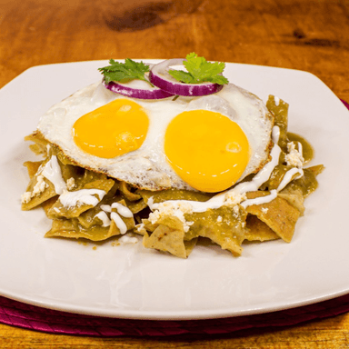 Enchiladas Rojas de Pollo