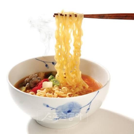 Ramen Jin vegetariano poco picante preparado