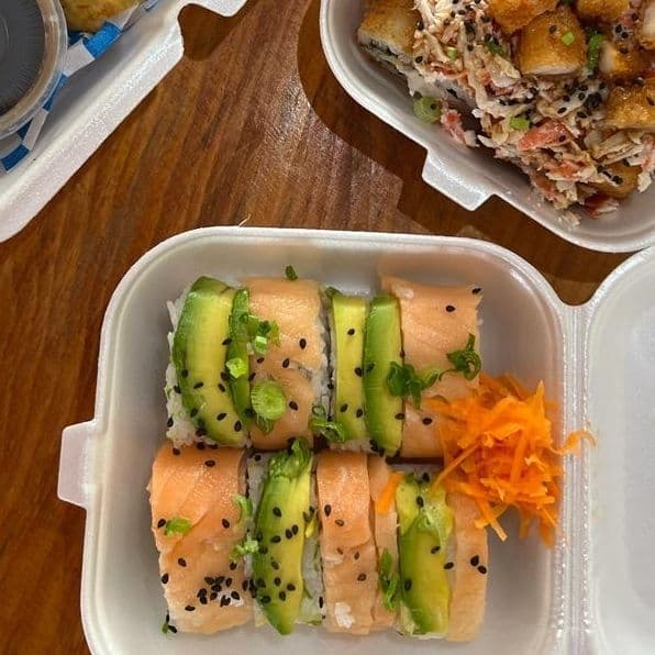 Salmón Roll