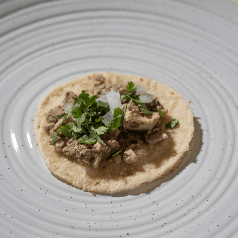 Taco de carne Cesos (res).
