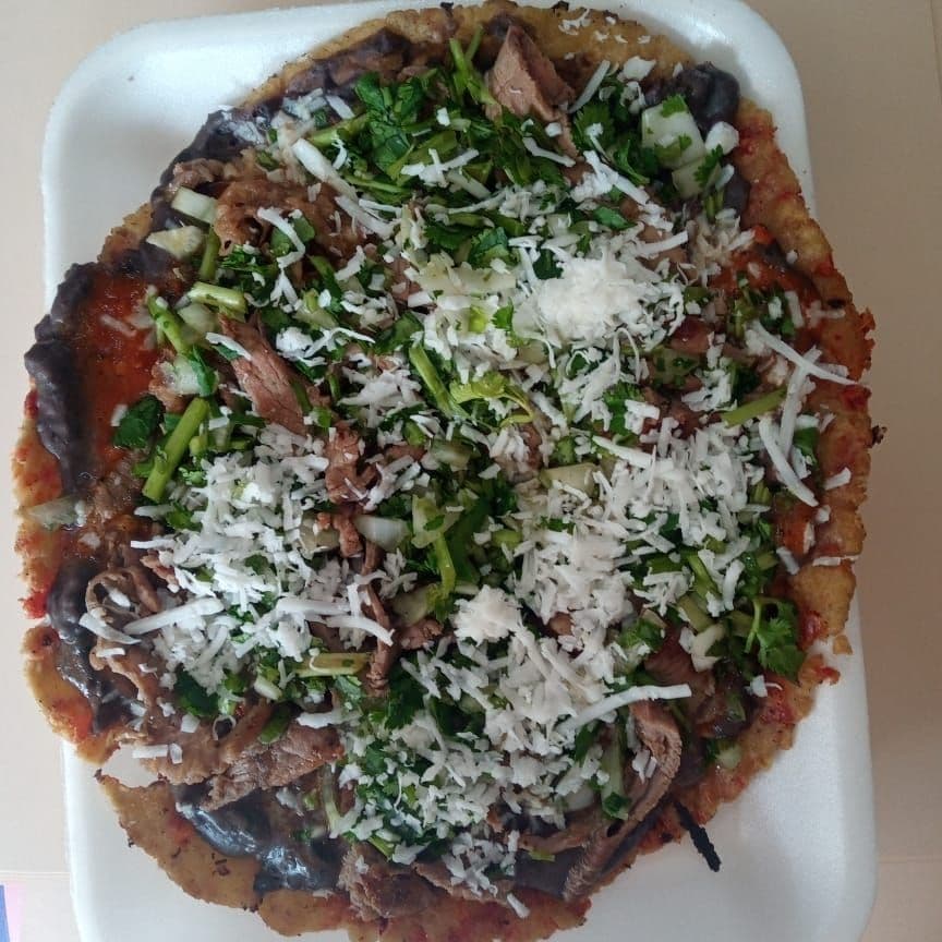 Huarache de Bistec