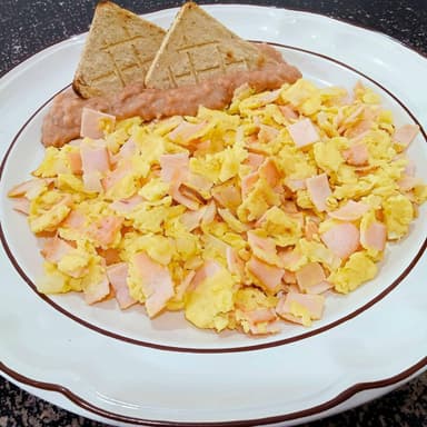 Huevo con Jamón
