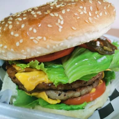 HAMBURGUESA DOBLE MEAT -SENSILLA- S/P