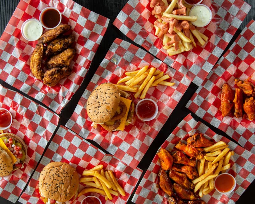 JUNIOR WINGS TO GO