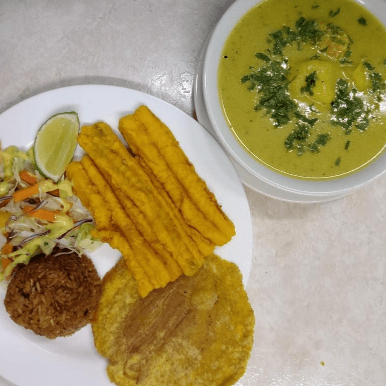 Sancocho de Pescado con Pescado