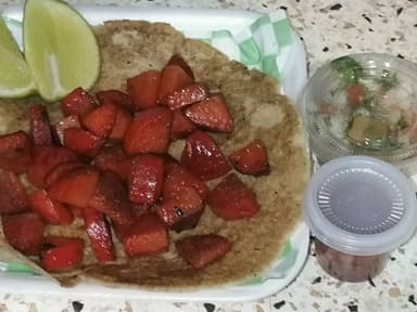 Mega Taco de Salchicha Asada