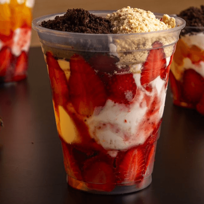 Fresa/Durazno con Crema MEDIANO