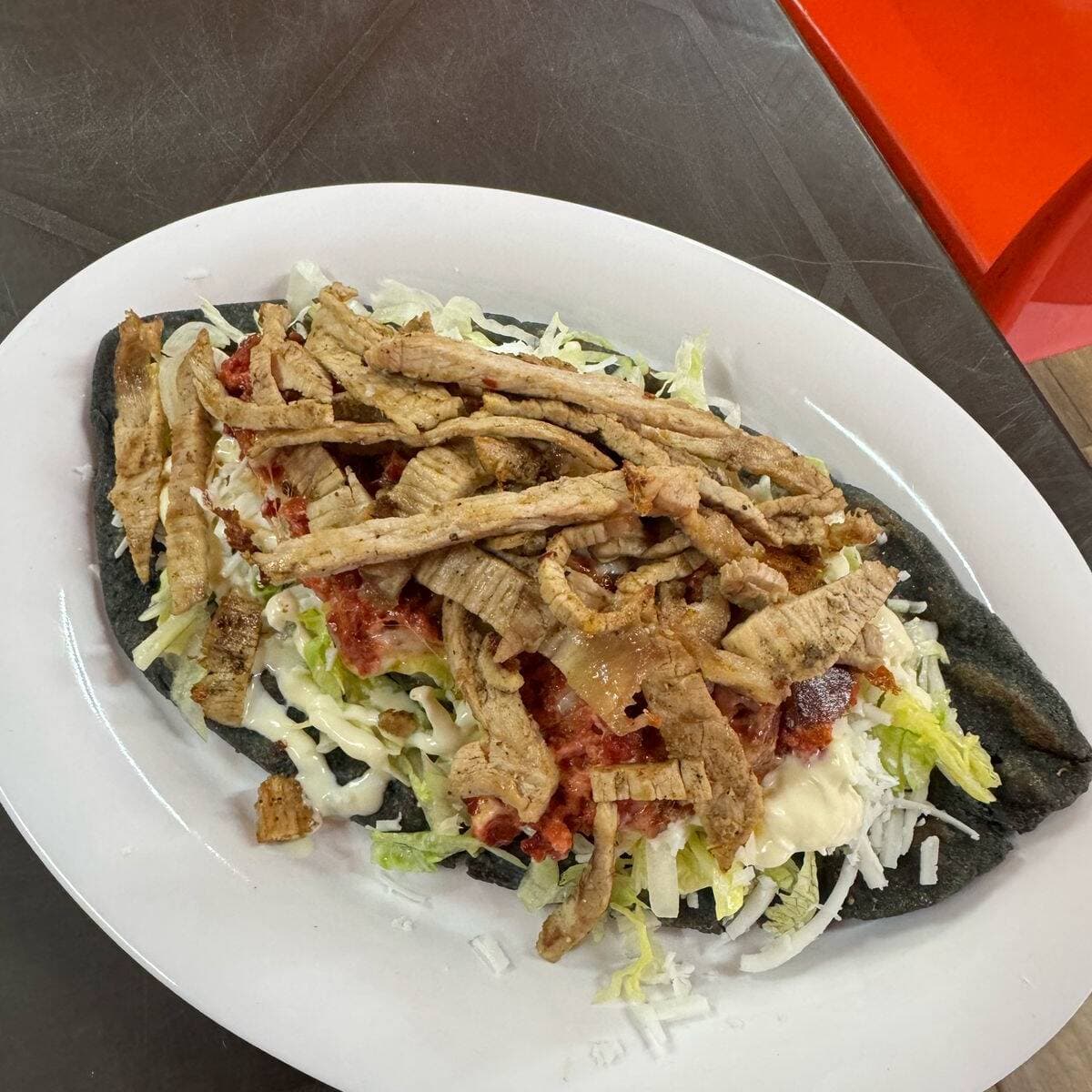 Huarache de Bistec