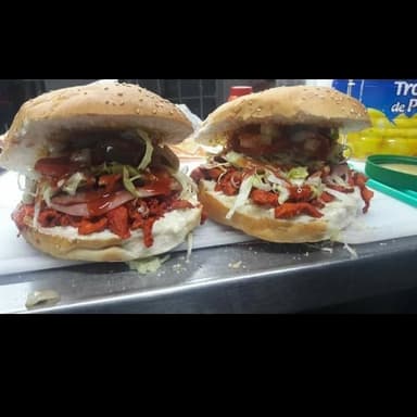 Hamburguesa de de Carne Al Pastor