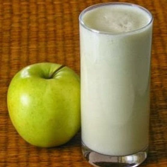 Licuado de Manzana 16OZ