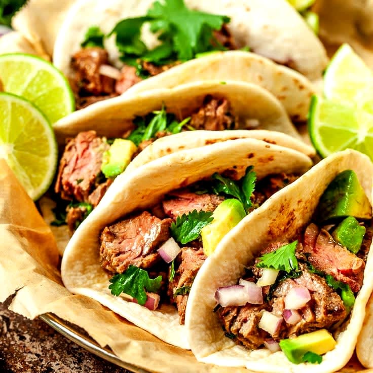 Taco de asada.