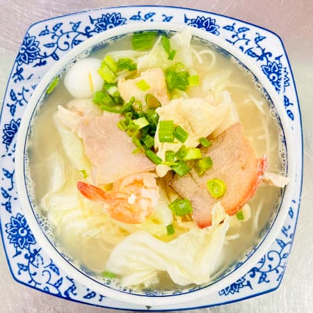 Sopa Wantán Especial