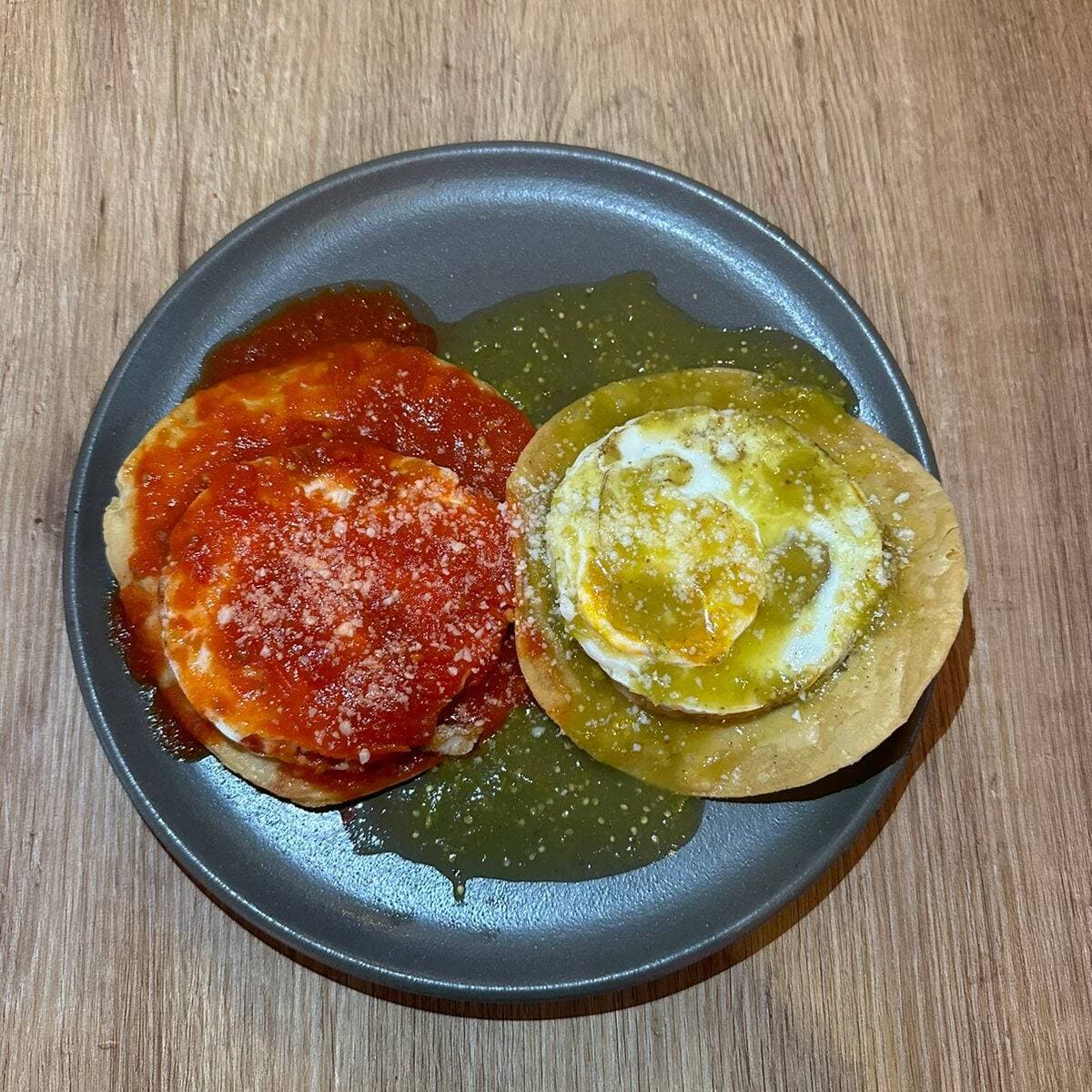 Huevos Divorciados