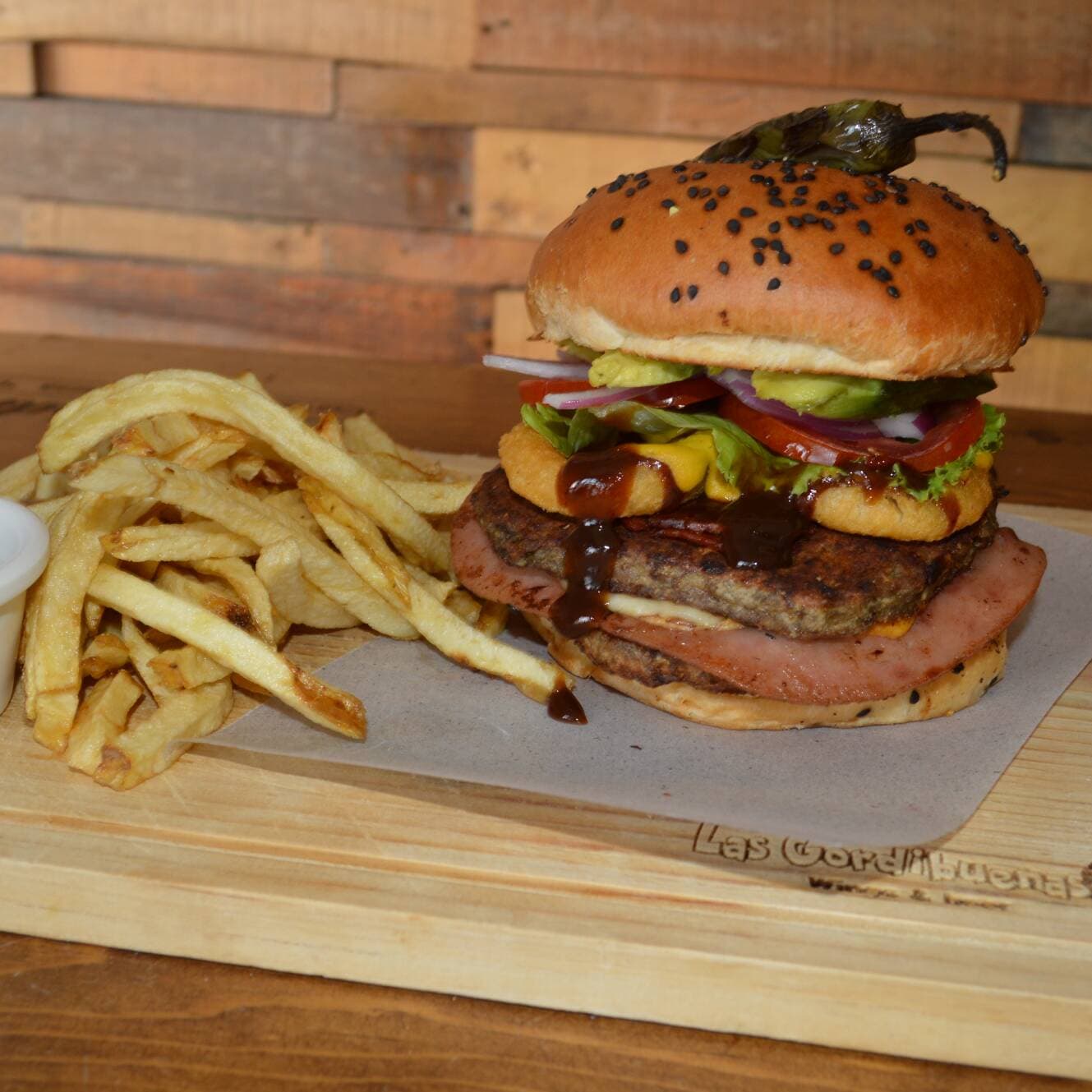 Hamburguesa Especial con Papas