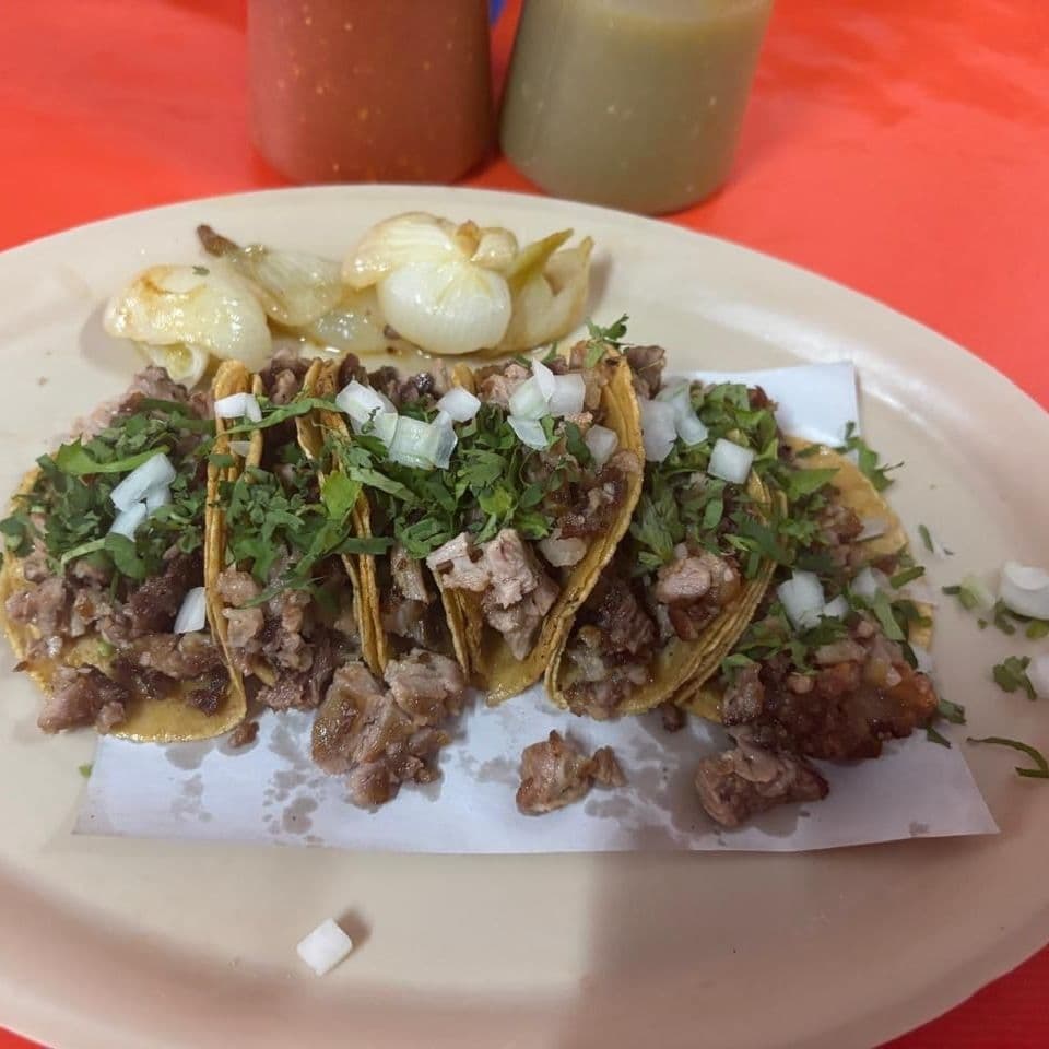 Orden de 5 Tacos Chicos de Suadero