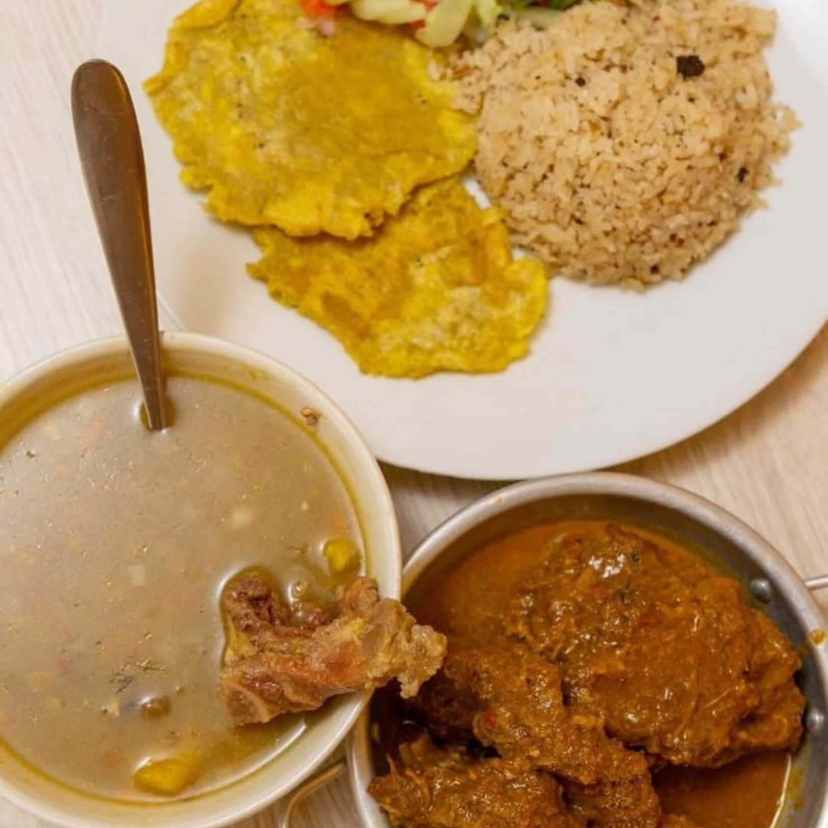 Almuerzo con Chivo