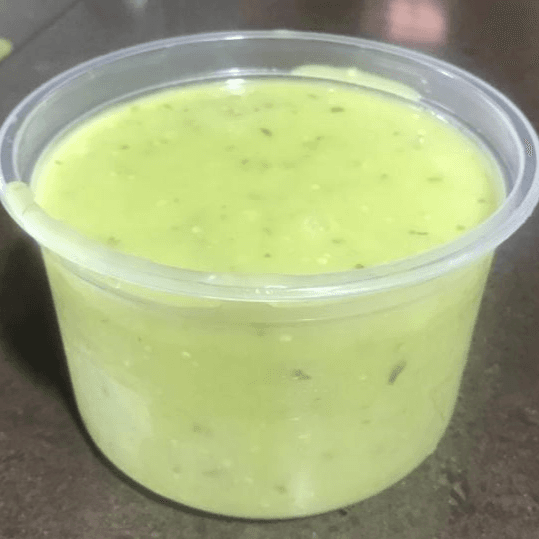 Medio Litro de Salsa Guacamole